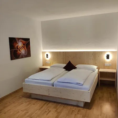 Klementhof Aparthotel 3*